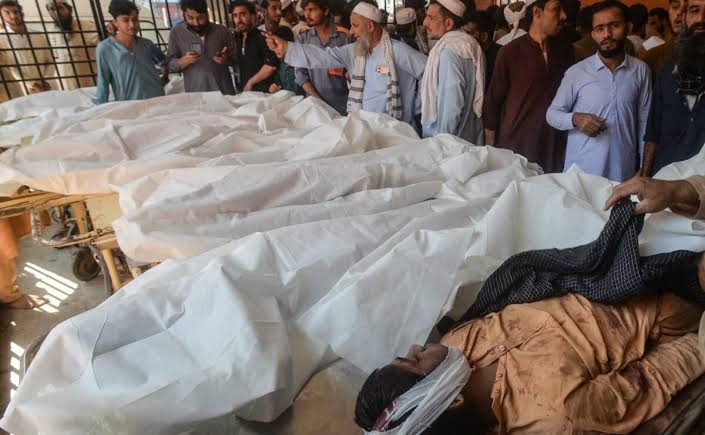 Atap Sekolah Ambruk di Pakistan, 35 Orang Tewas, Keluarga Korban Tuntut Keadilan