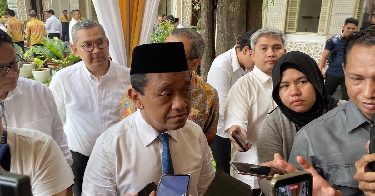 Bahlil Kaji Ulang Ekspor Gas demi Pasokan Bahan Baku Petrokimia