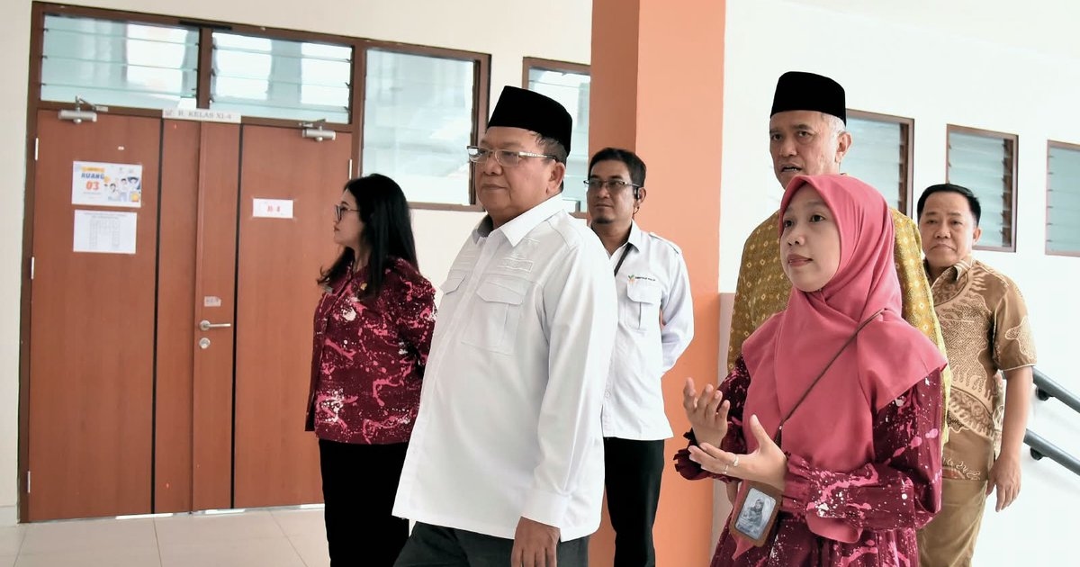 Komisi VIII DPR Minta Pemerintah Perhatikan Kesejahteraan Guru dan Pengasuh Sekolah Rakyat Terintegrasi