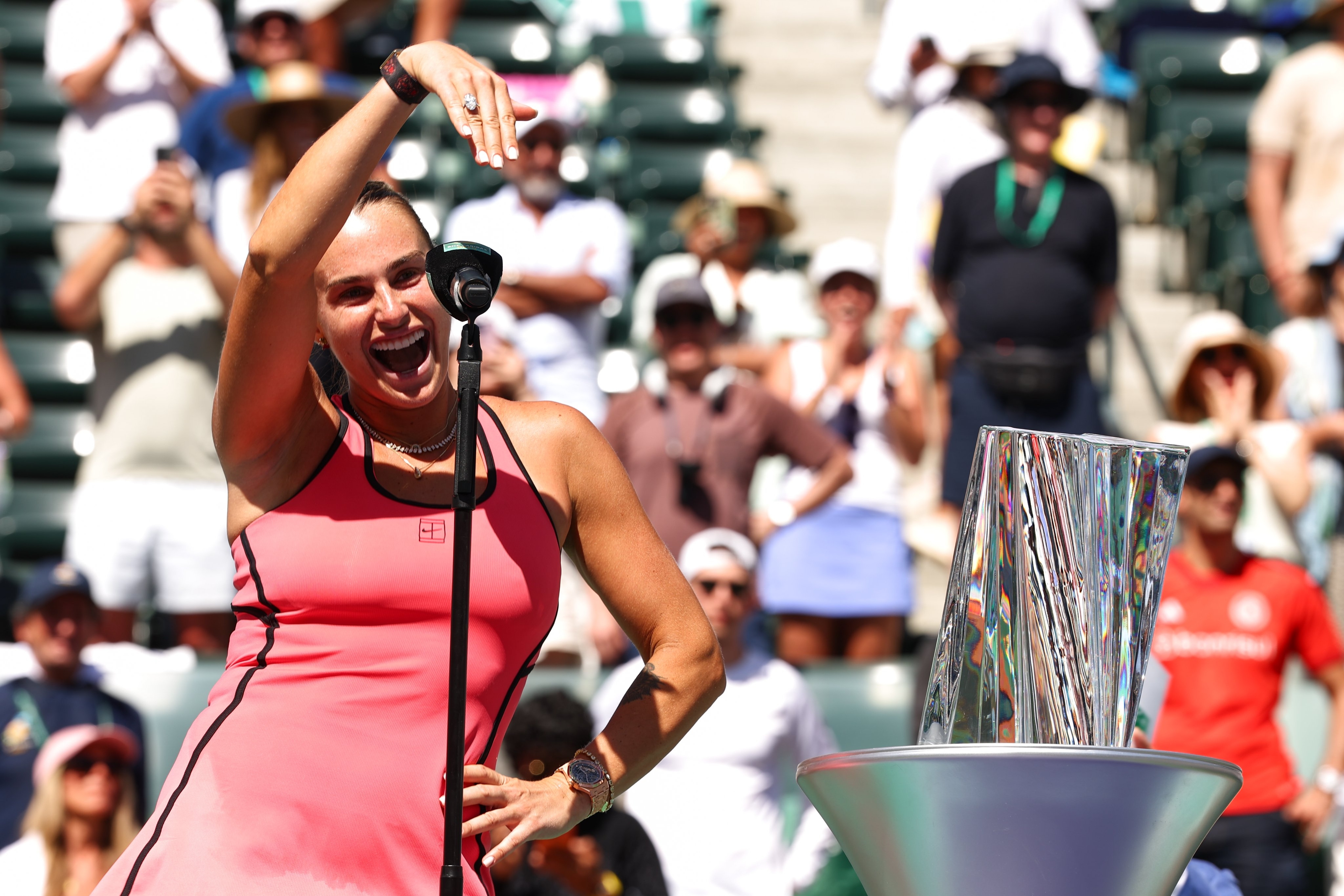 Indian Wells: ​Penantian Berakhir, Aryna Sabalenka Balaskan Dendam Pada Elema Rybakina di Partai Puncak