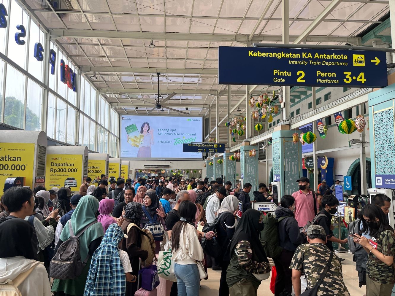 Penjualan Tiket Kereta Tembus 96 Persen, KAI Catat Lonjakan Arus Balik Lebaran 2026