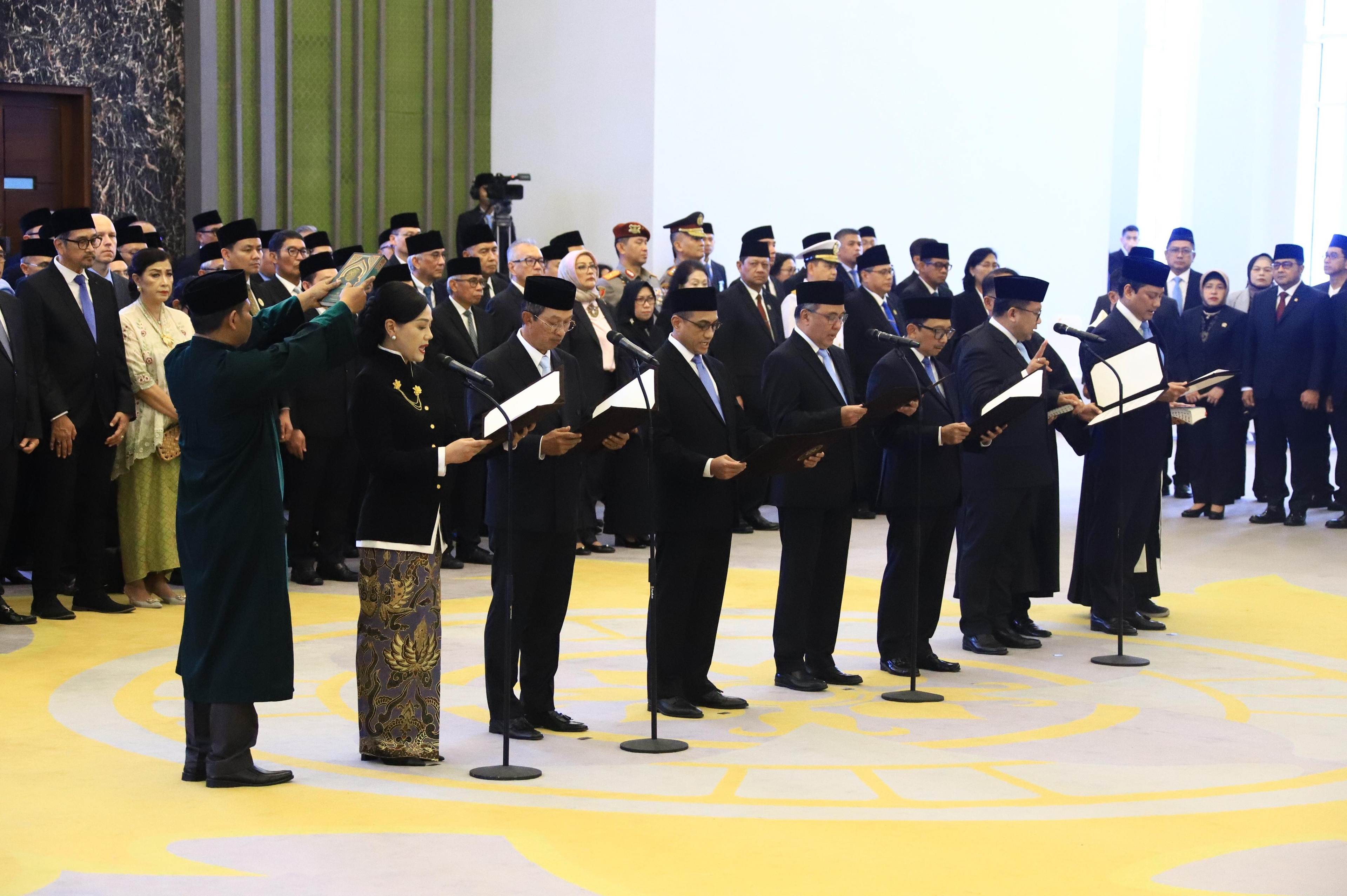 Dilantik MA, Bos OJK: Akan Kedepankan Perlindungan Konsumen dan Masyarakat