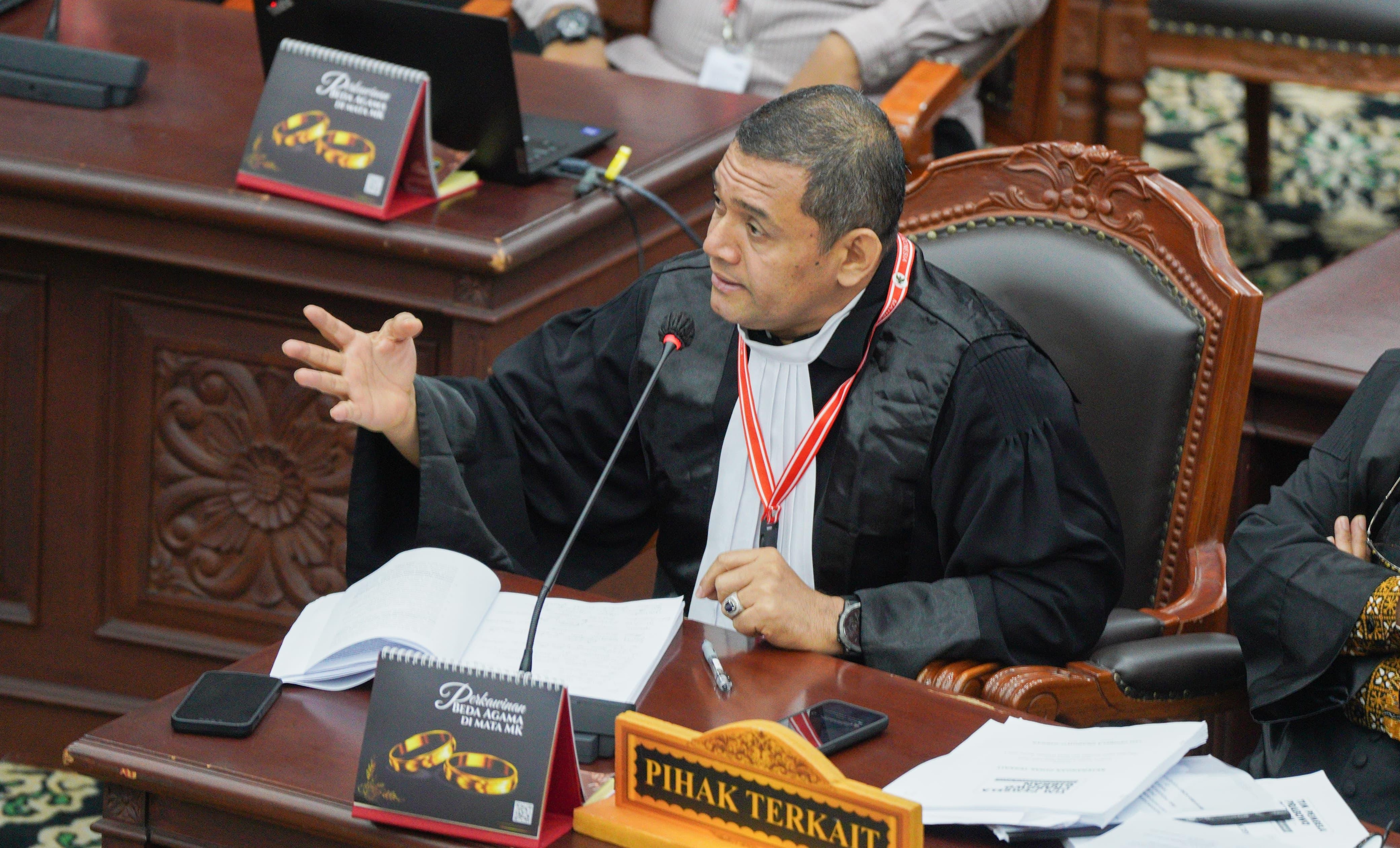 Kriminalisasi Kebijakan PI 10 Persen Blok Masela, Fahri Bachmid Sebut Tuntutan Jaksa Cacat Hukum