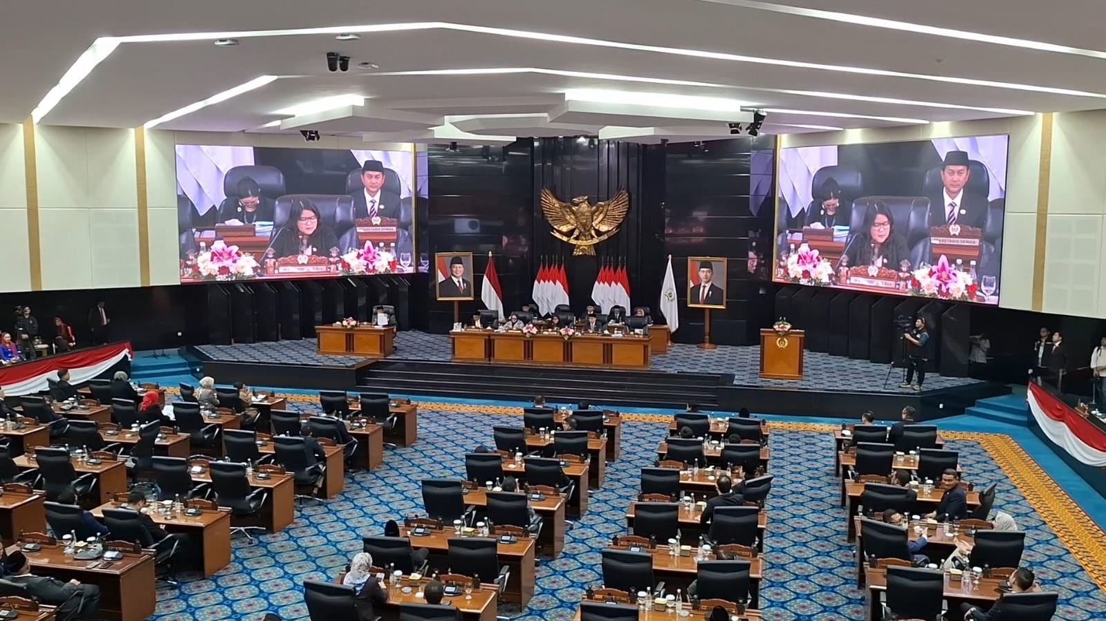 Proses Pembentukan Undang-Undang di Indonesia oleh DPR