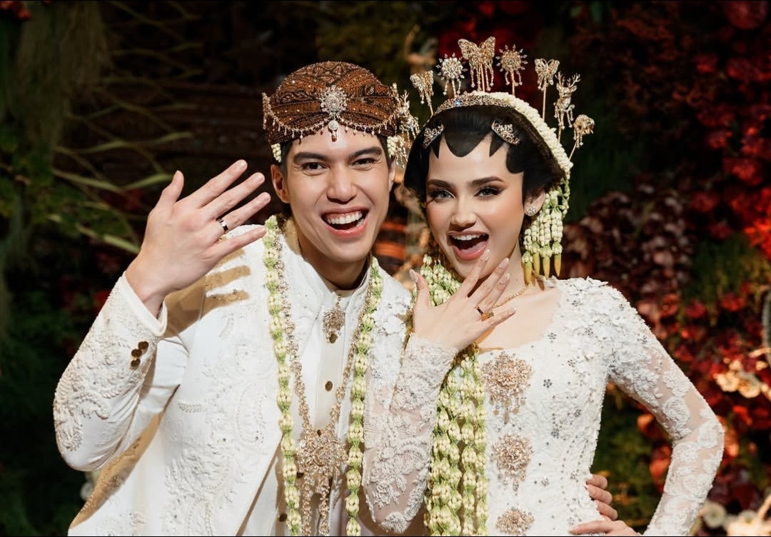 Disentil Netizen Gegara Pakai Nama Belakang El Rumi, Syifa Hadju: Habis Ini Aku Napas Juga Enggak Boleh!