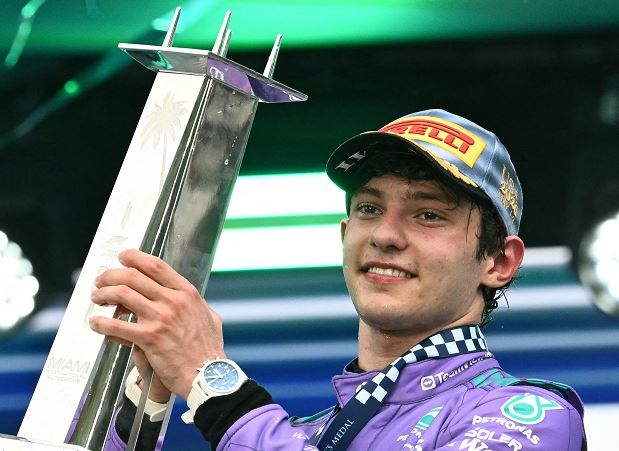 F1 GP Miami: Menang Dramatis, Kimi Antonelli Kokoh di Puncak Klasemen