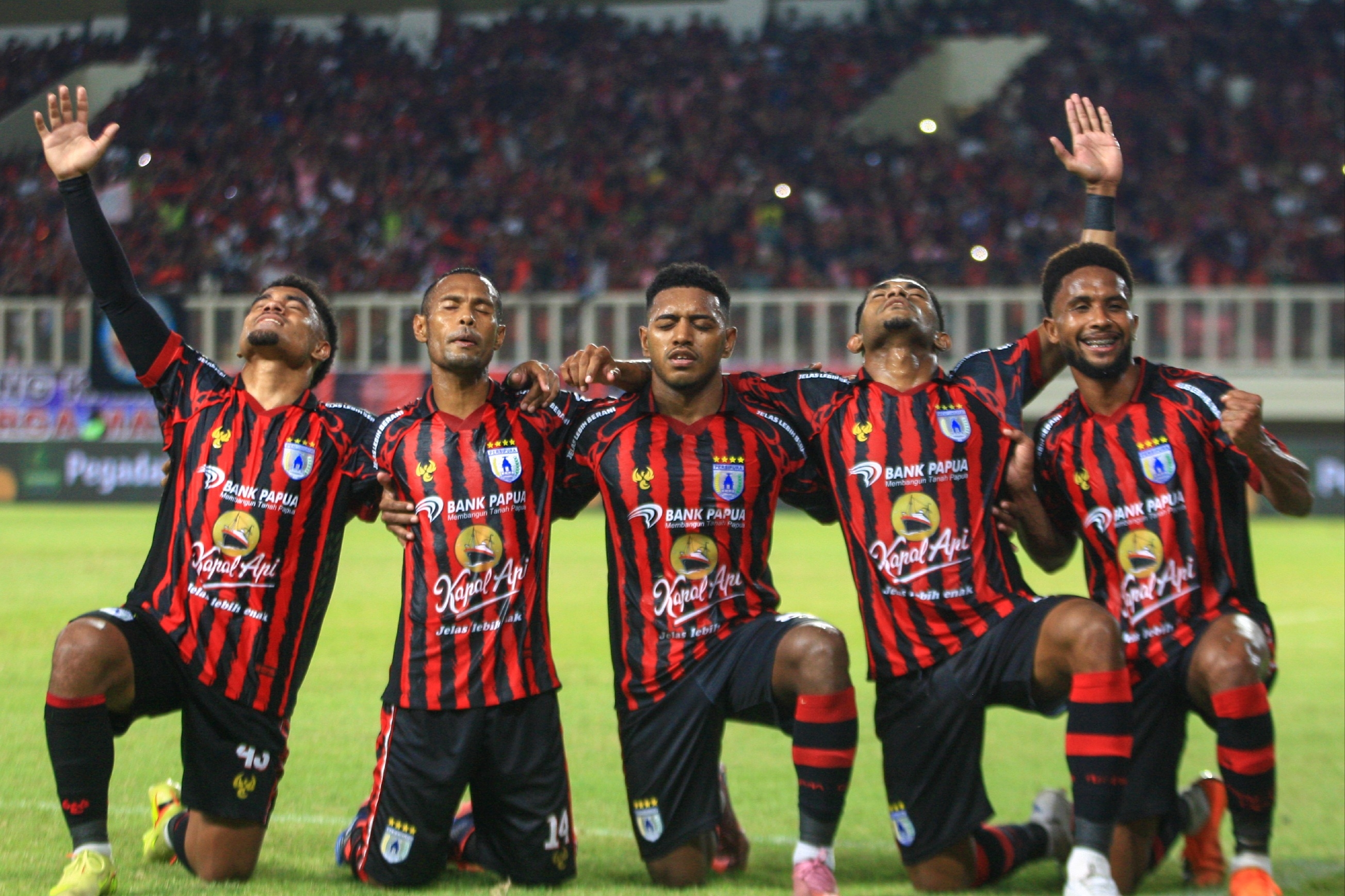 Persipura Selangkah Lagi ke Liga 1, Owen Rahadiyan: Target di Depan Mata!