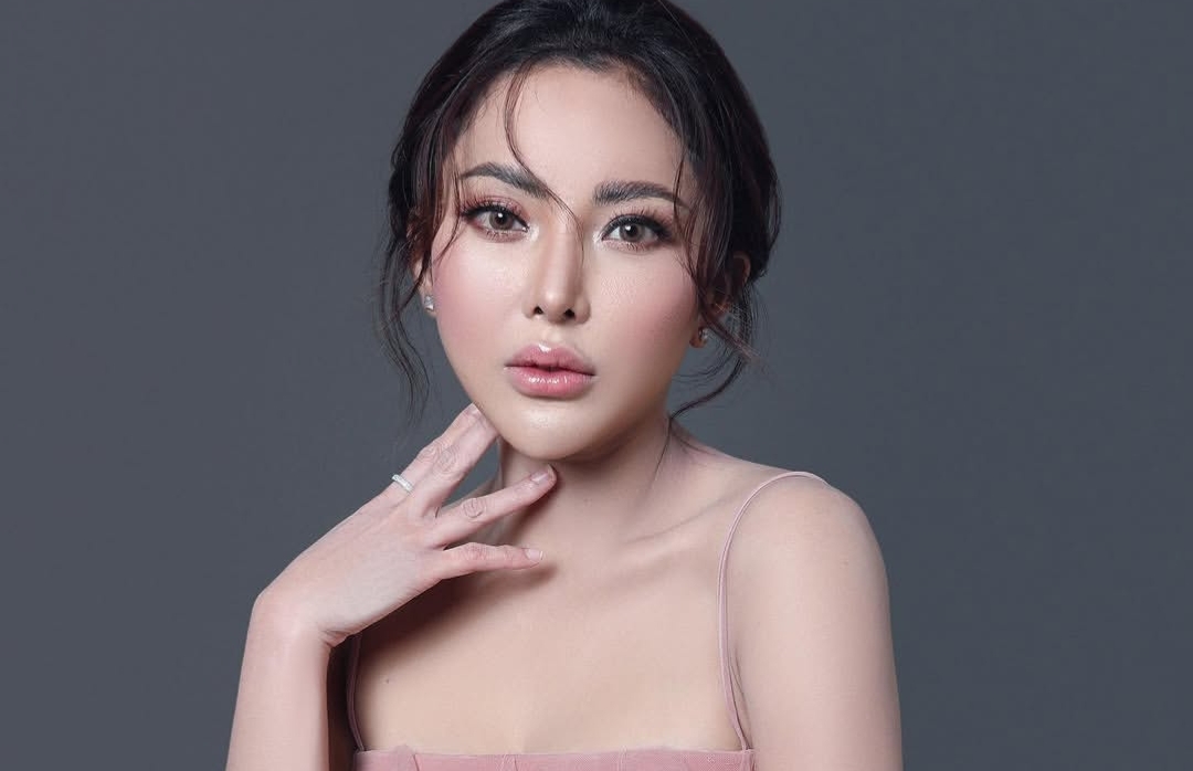 Saling Serang! Ayu Aulia Asbun Pejabat Inisial R Jadi Pemicu Angkat Rahim, Lisa Mariana: Itu Karma Suka Aborsi! ​
