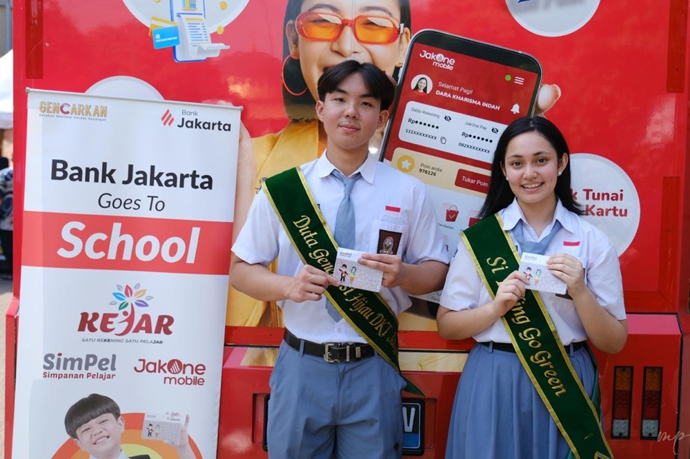 Pelajar SMA Antusias Ikuti Program KEJAR yang Digelar Bank Jakarta