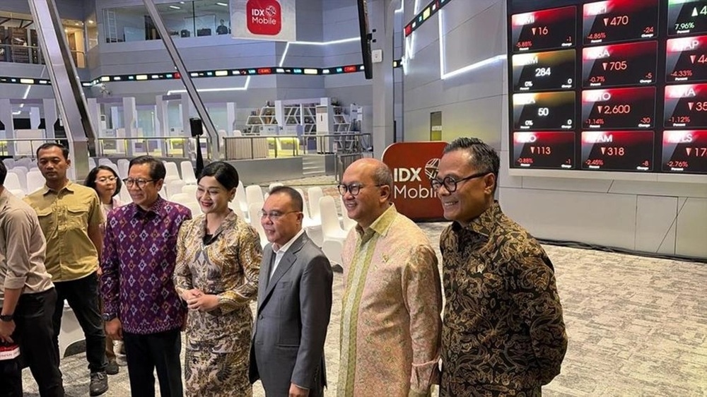 Hendri Satrio: Kedatangan Wakil Ketua DPR Sufmi Dasco Ahmad ke BEI Bisa Jadi Sinyal Penting untuk Pasar