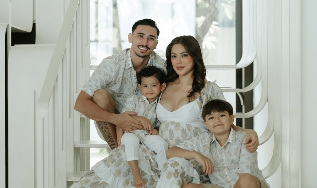 Makin Mandiri, El Barack Todong Jessica Iskandar Pakai Google Form dan Pricelist untuk Jadwal Syuting
