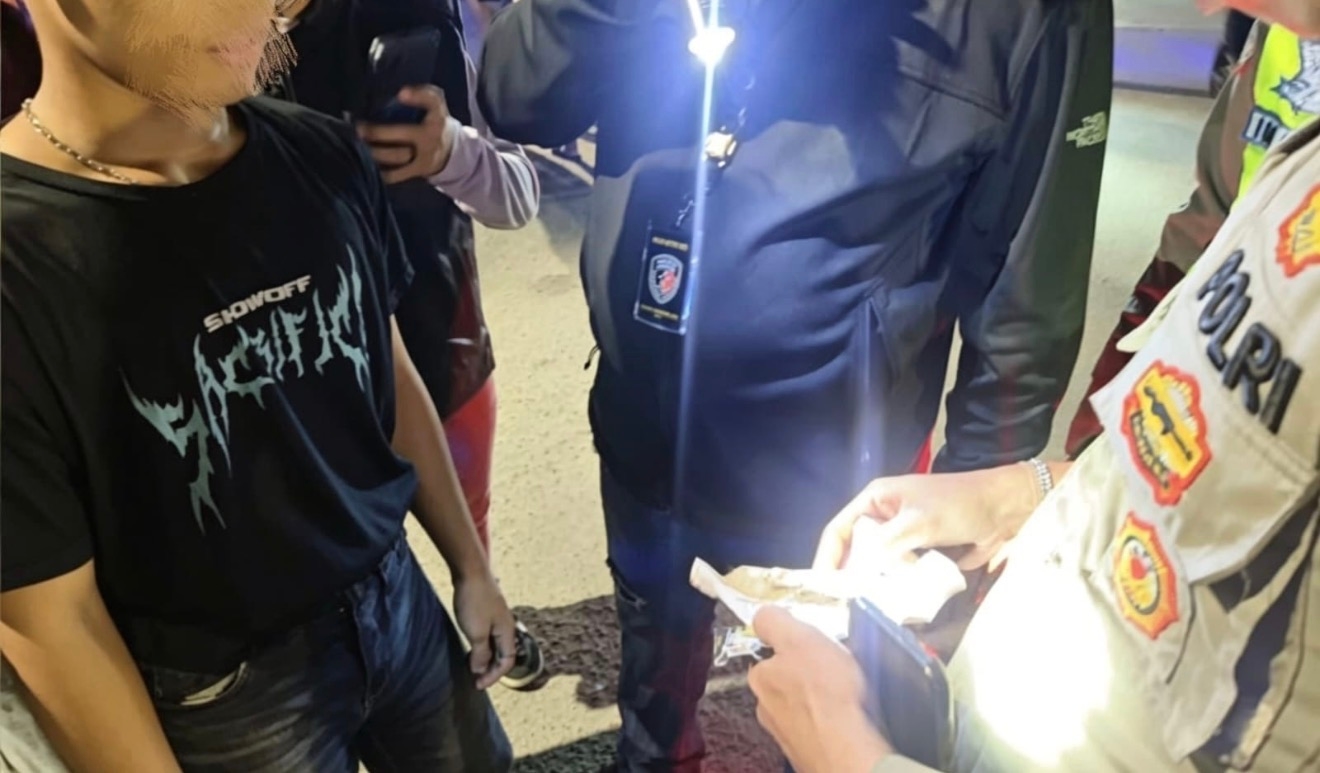 Polres Jakpus Gelar Razia Besar-besaran, Polisi Sita Sabu, Ganja hingga Celurit