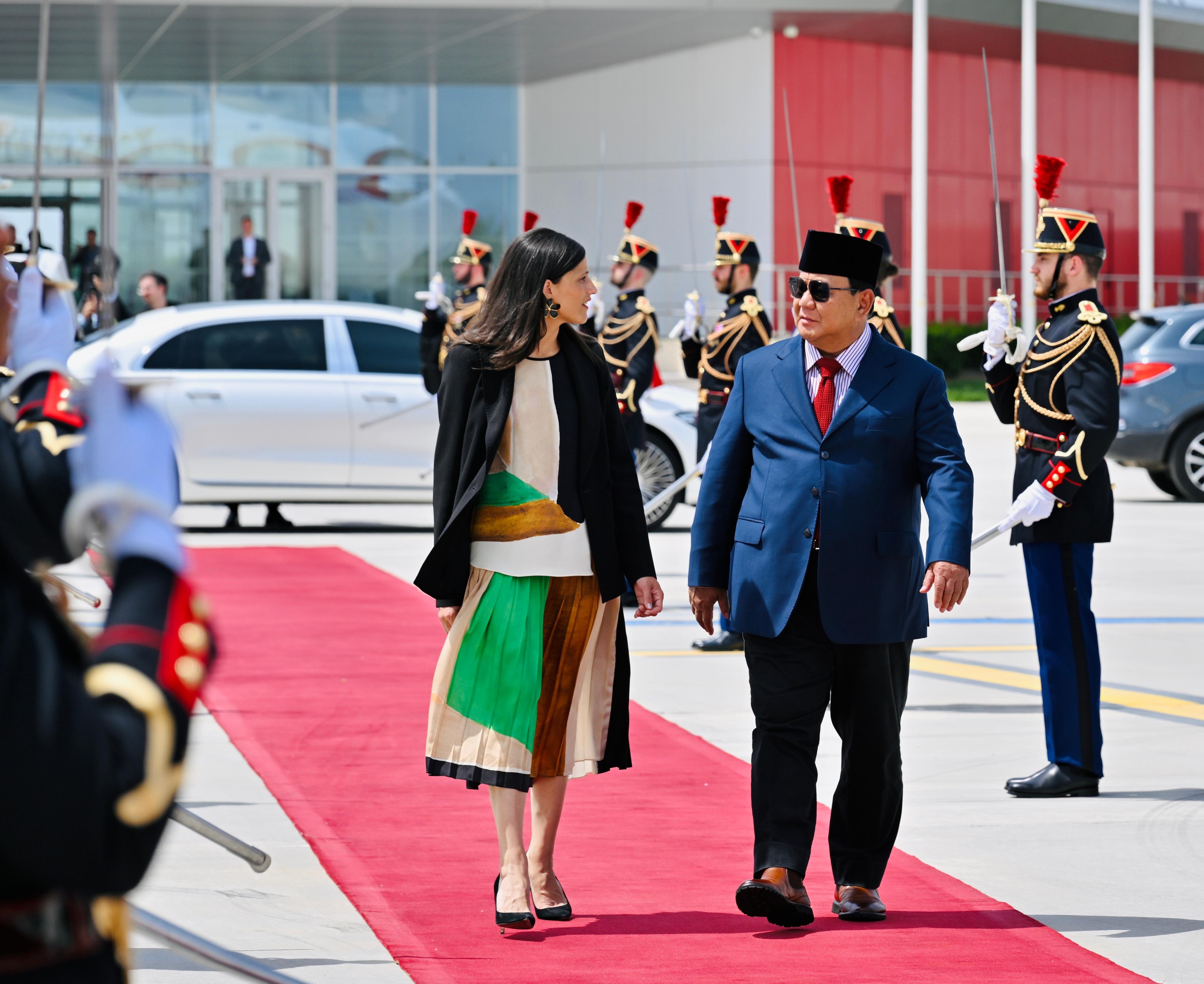 Akhiri Kunjungan Kenegaraan di Prancis, Prabowo Pulang ke Indonesia