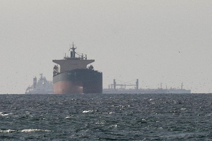 Teheran Dinlai Langgar Komitmen Gencatan Senjata, AS Cabut Izin Pembelian Minyak Iran