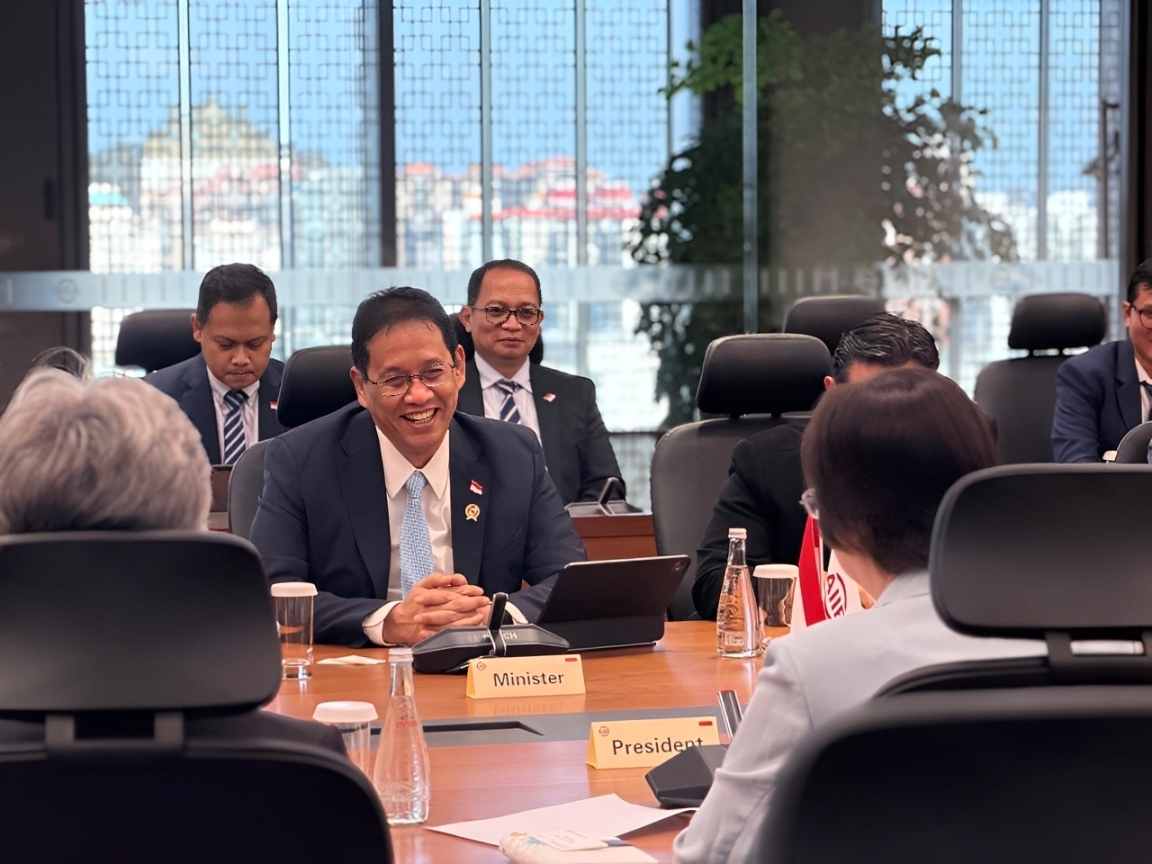 Menkeu Purbaya Amankan Pendanaan Rp277 Triliun dari AIIB