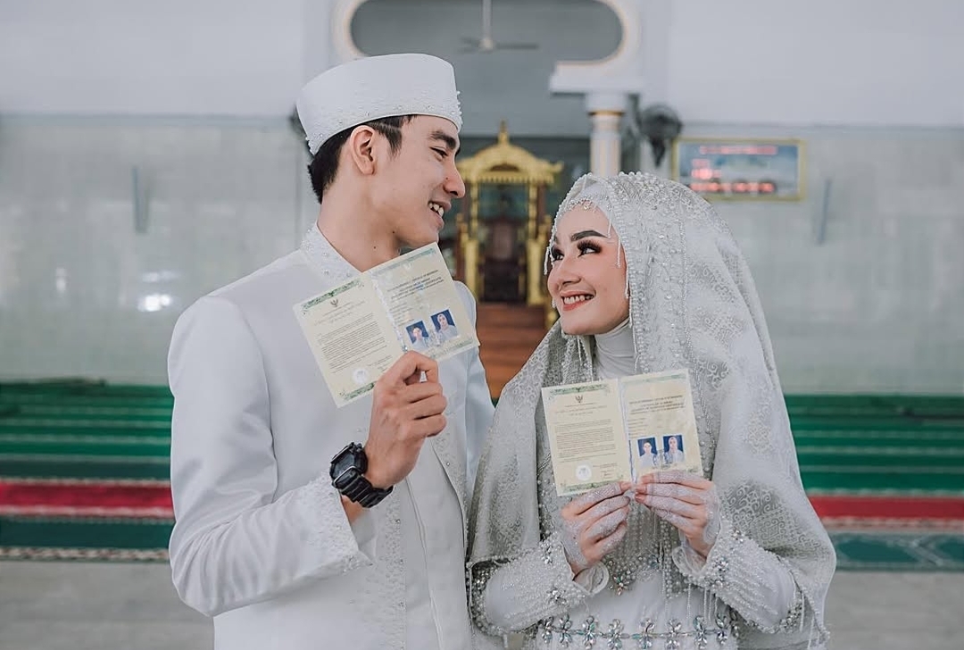 Rujuk demi Anak, Evan Marvino Luruskan Tudingan KDRT Terhadap Uffri Datun Nitami