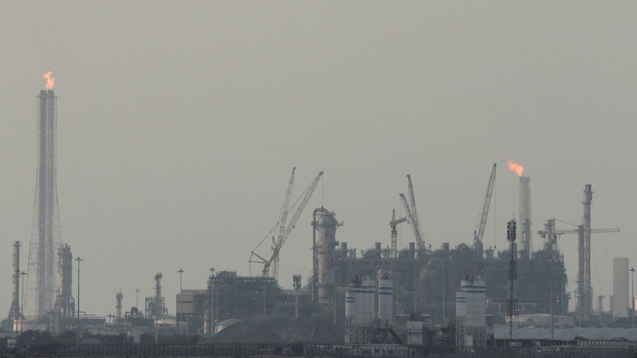 Ledakan Dahsyat Guncang Fasilitas Gas Raksasa Qatar, 54 Orang Terluka dan 18 Masih Hilang