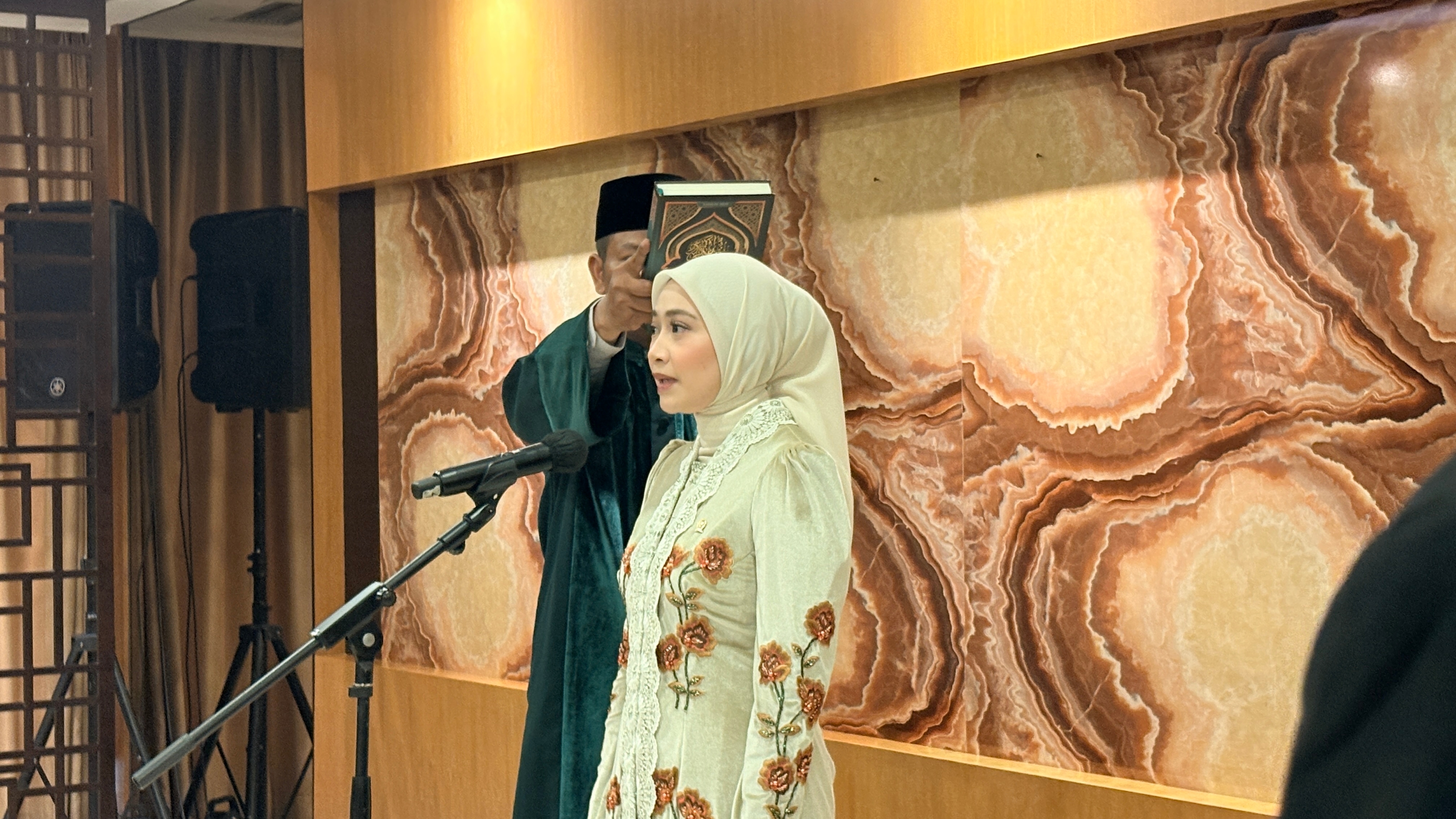 MPR Lantik PAW Adela Kanasya, Gantikan Adies Kadir yang Jadi Hakim MK 