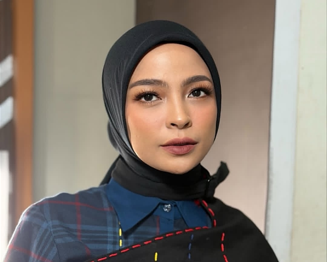 ​Ditipu Orang Terdekat hingga Rp10 Miliar, Tantri Kotak Syok dan Hilang Nafsu Makan