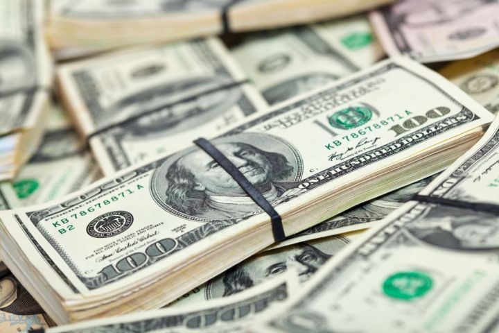 Kurs Dolar Hari Ini 27 Juli 2026 Tembus Rp17.900, Cek Rate BCA dan Mandiri!