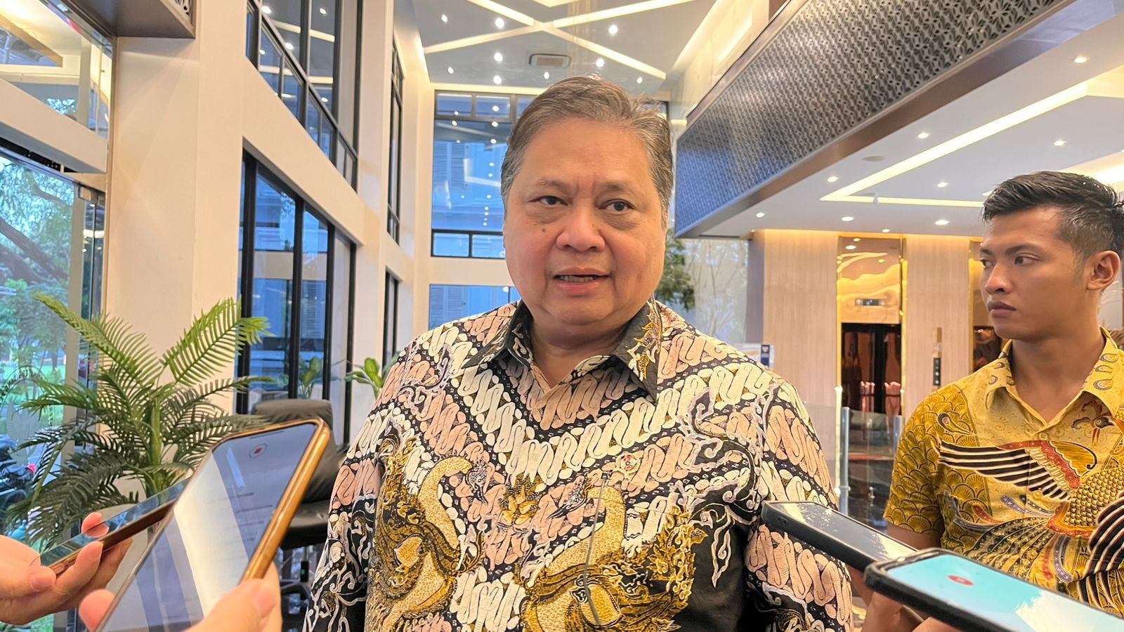 Menko Airlangga Pastikan Transisi di BI Tak Ganggu Stabilitas Rupiah