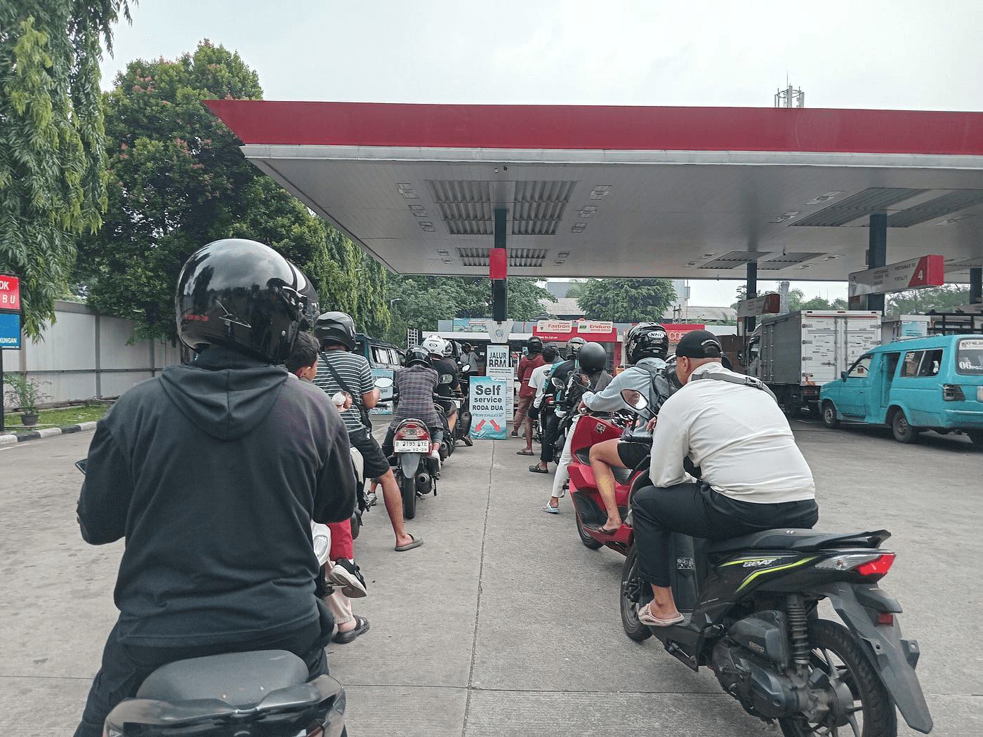 B50 Jadi Penyangga Ketahanan Energi, Airlangga: Harga Pertalite Tak Akan Naik hingga Akhir Tahun