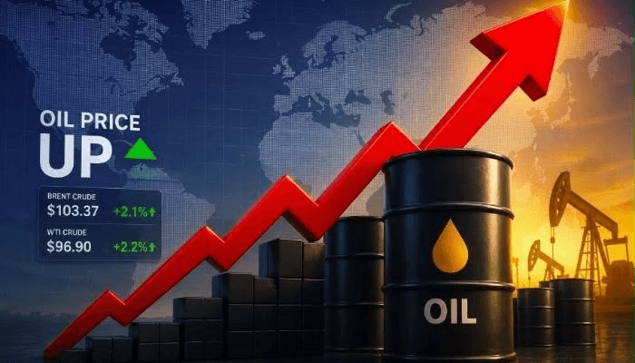 Iran Serang 10 Kapal di Selat Hormuz, Harga Minyak Terancam Naik