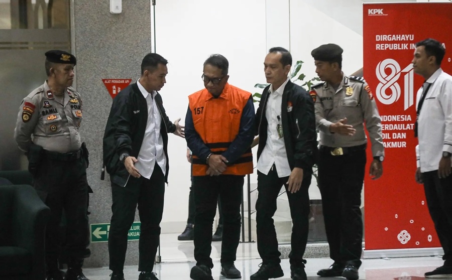 Jadi Tahanan KPK, Eks Kepala Bea Cukai Kediri Gatot Heroe Hernanda Bungkam