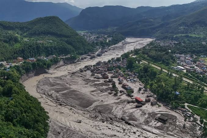Banjir Bandang Nepal-Tibet: Lebih dari 1.300 Orang Hilang, Ratusan Turis Asing Belum Ditemukan