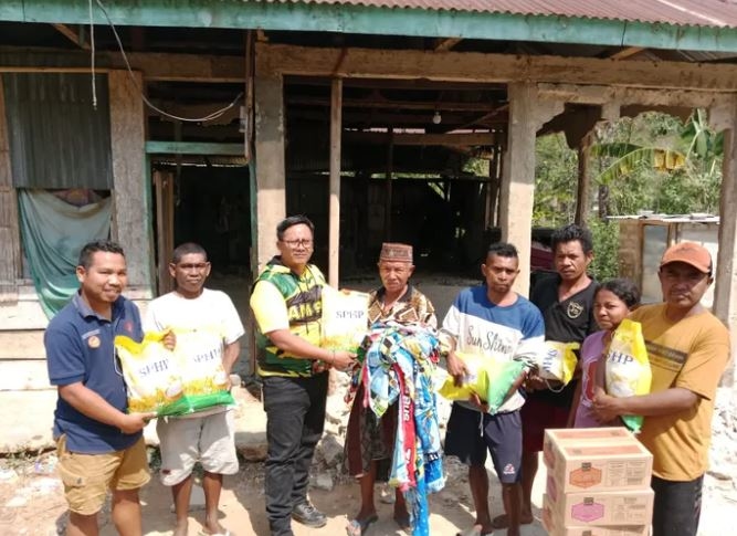 Tim Relawan PP AMPG Blusukan ke Desa Terpencil di Rahong Utara, Salurkan Bantuan Gempa Bumi NTT