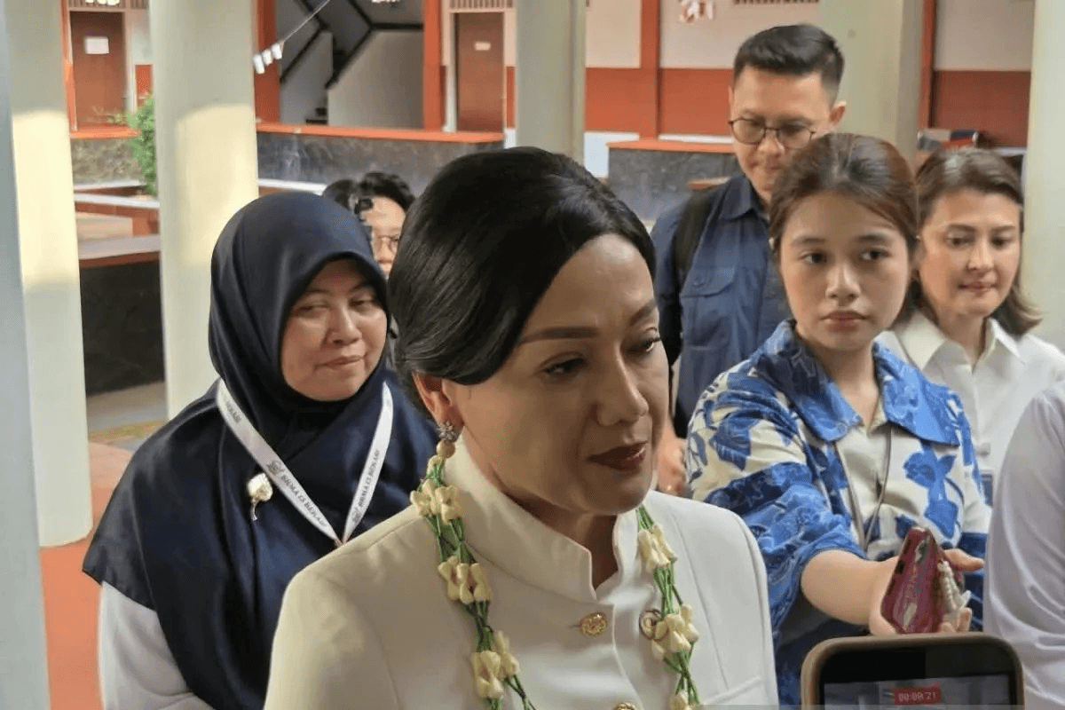 Destry Jadi Gubernur BI, Bos OJK: Banyak yang Bisa Disinergikan