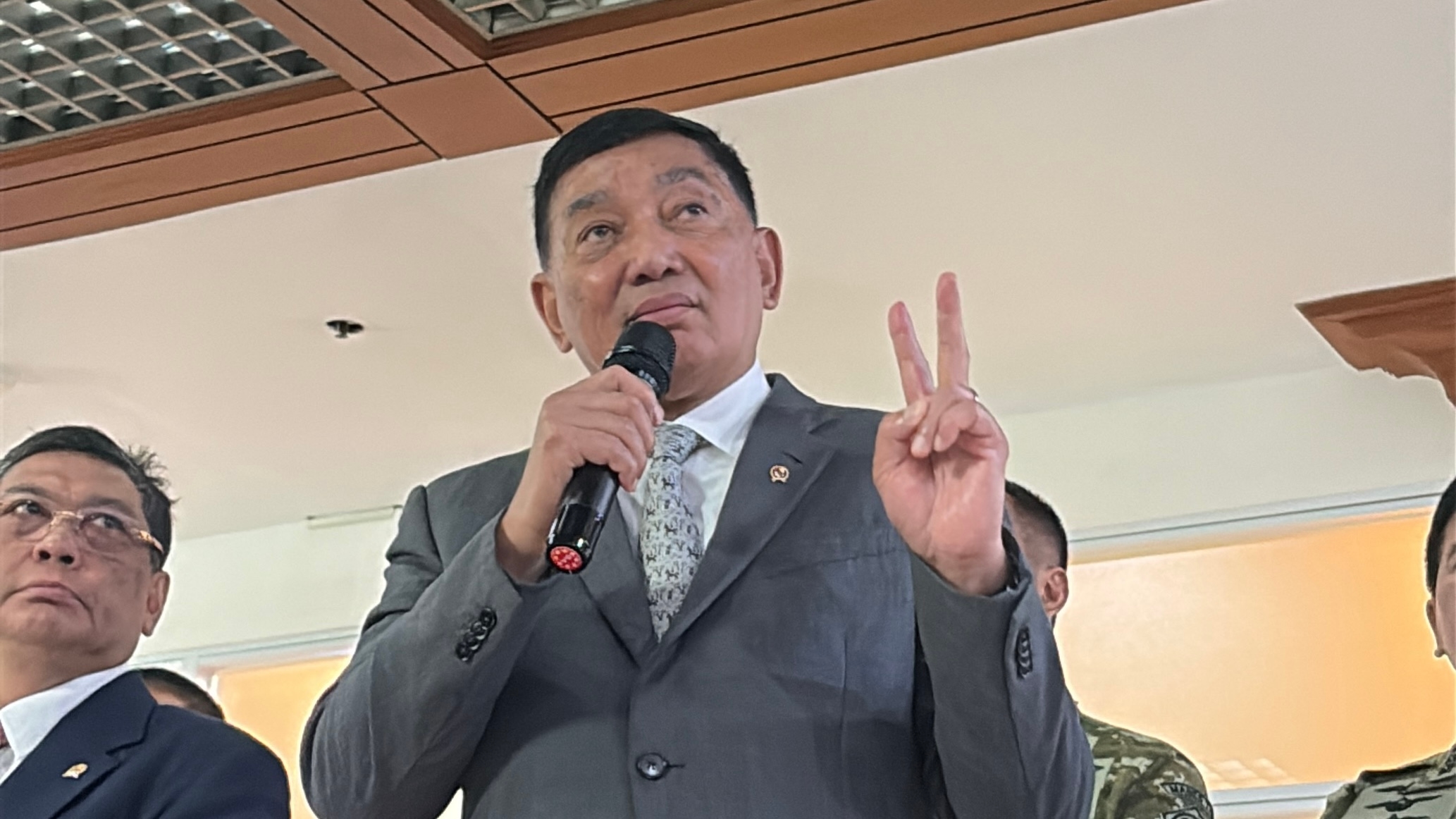 Atasi Karhutla, Menhan Ajak Pengusaha Hutan hingga Negara Sahabat Gotong Royong