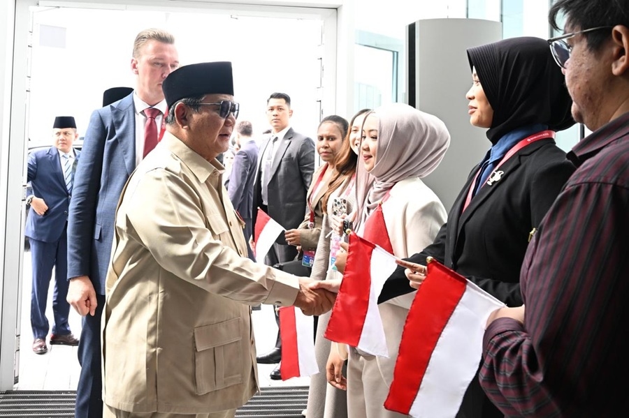 Pengalaman Pertama di Vladivostok, Mahasiswa Indonesia Sambut Hangat Kedatangan Presiden Prabowo