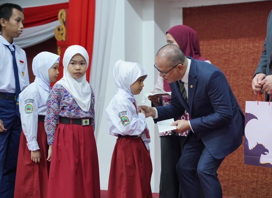 Menteri Mukhtarudin: Negara Hadir untuk Anak-anak Pekerja Migran di Malaysia