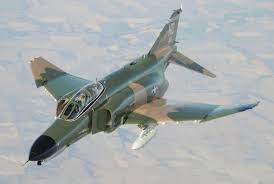 Jet Tempur Phantom F-4 Yunani Jatuh Saat Air Show Athena, Dua Pilot Tewas