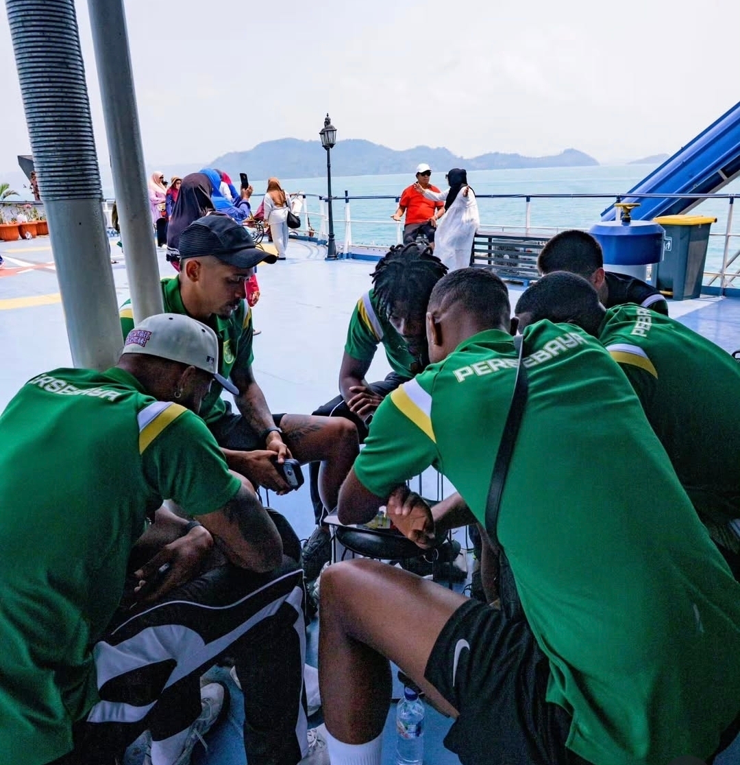Efek Erupsi Gunung Anak Krakatau Paksa Persebaya Tempuh Perjalanan Panjang dari Lampung ke Surabaya