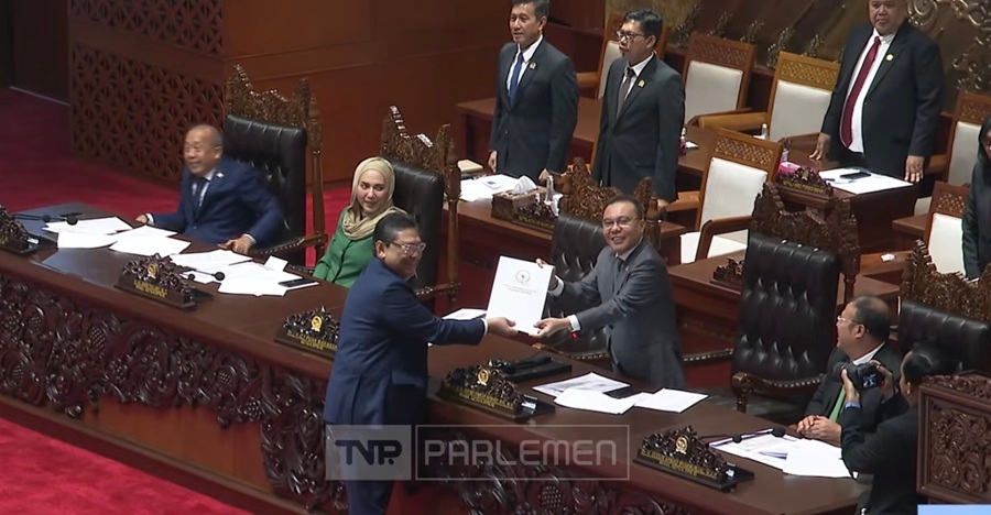 DPR Setujui Penjualan Kapal Bekas KRI Ki Hajar Dewantara Lewat Lelang