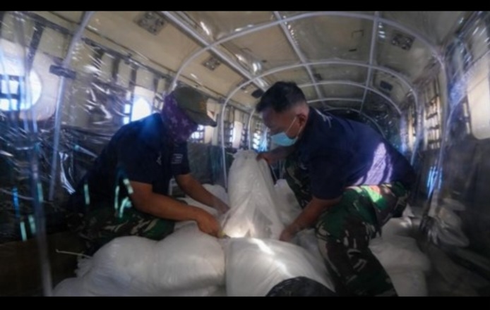 Padamkan Karhutla, Pemerintah Gencarkan Modifikasi Cuaca di Empat Provinsi