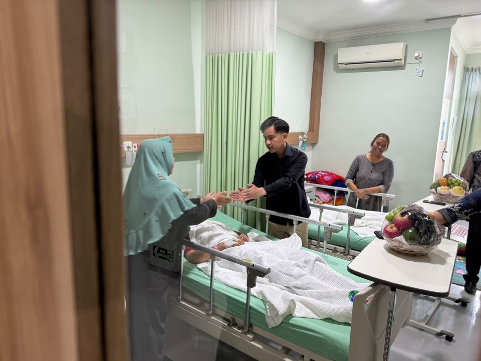 Pastikan Penanganan Maksimal, Wapres Kunjungi Anak-anak Korban Keracunan Makanan di Karo