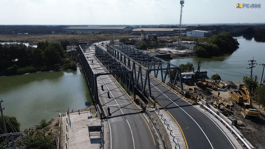 Jembatan Manyar Baru Resmi Dibuka, Konektivitas KEK JIIPE Diperkuat