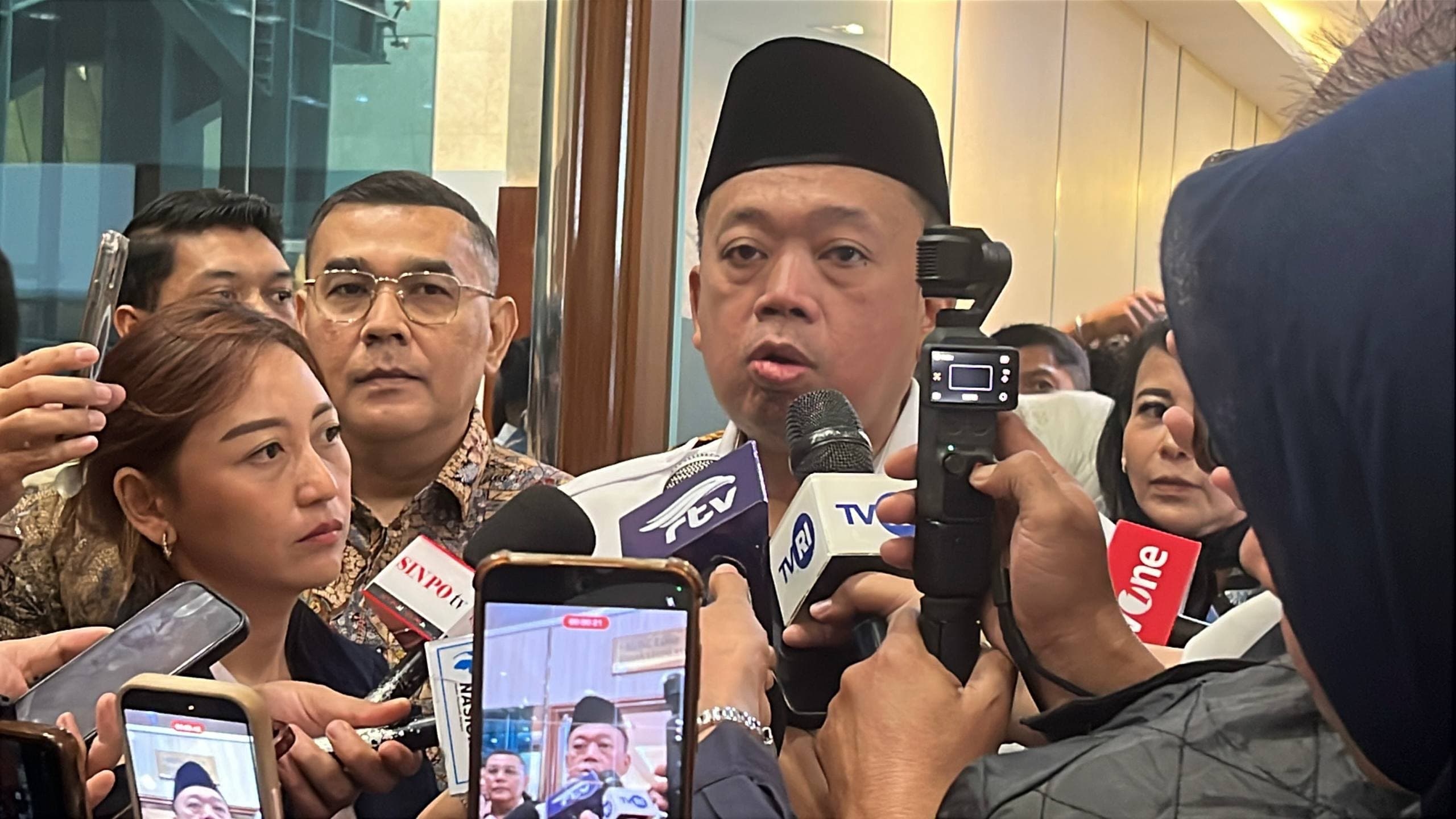 Nusron Wahid Soal Pengunduran Diri dari DPP Golkar: Sudah Lama Diskusi dengan Pak Bahlil