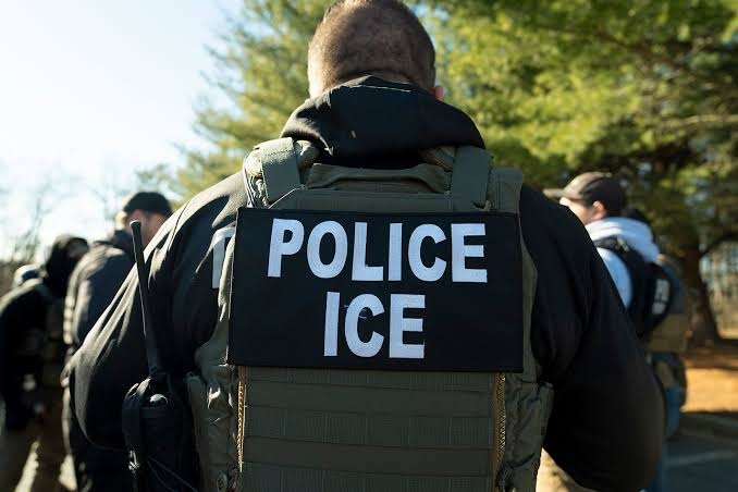 Pria Venezuela Ditembak Agen ICE di Texas Mengaku Masih Bersarang Peluru di Punggung