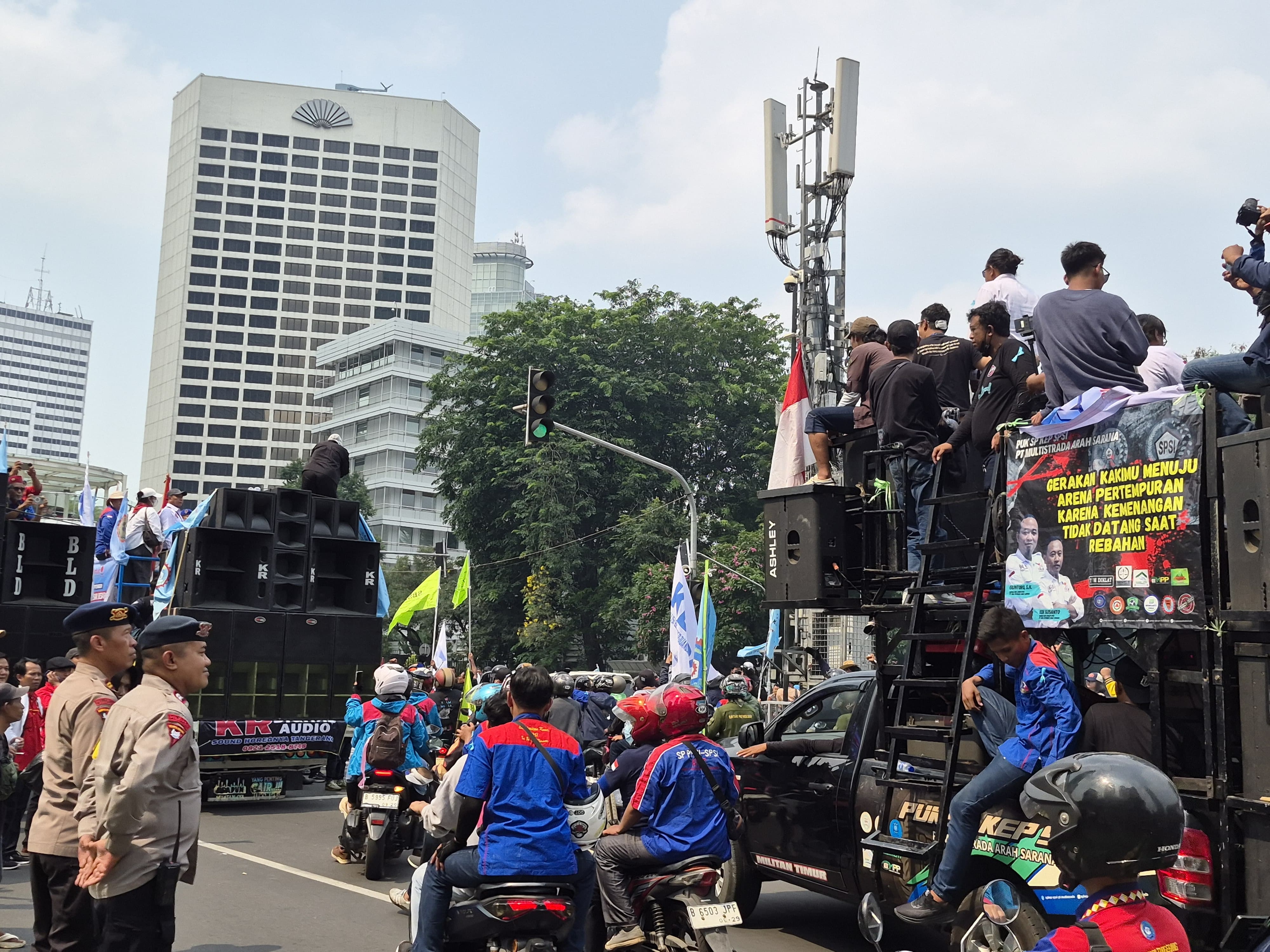 Demo Buruh Hari Ini di Jakarta: Polisi Berlakukan Rekayasa Lalu Lintas, Cek Jalur Alternatifnya!