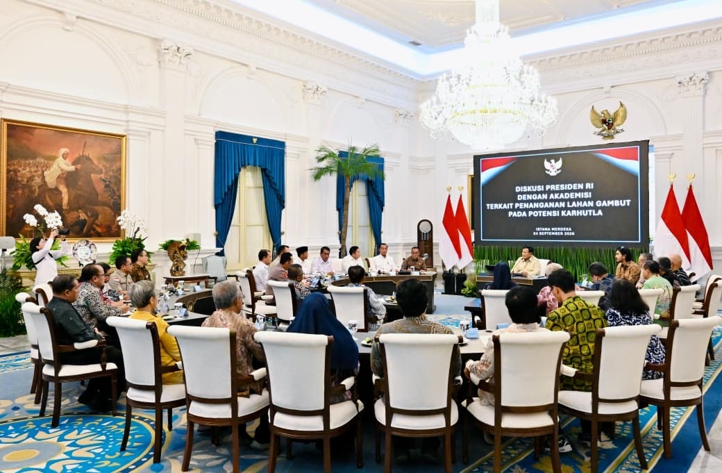 Duduk Bareng Akademisi Cari Solusi Tangani Karhutla, Prabowo: Saya Paling Hormat Sama Pakar