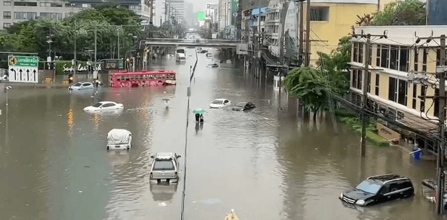 Banjir Parah Rendam Bangkok, Seluruh Kota Ditetapkan dalam Status Bencana