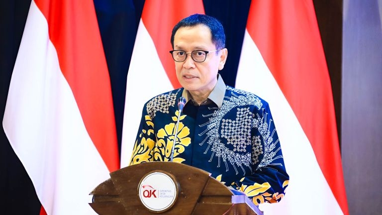 OJK Bantah Kabar Pencekalan Dirut MNC Bank