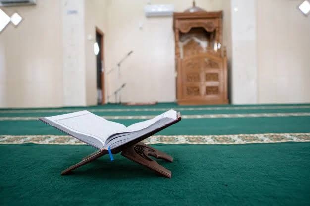 Pemimpin yang Adil Menurut Umar bin Khattab: Refleksi di Balik Perombakan Besar Instansi Negara