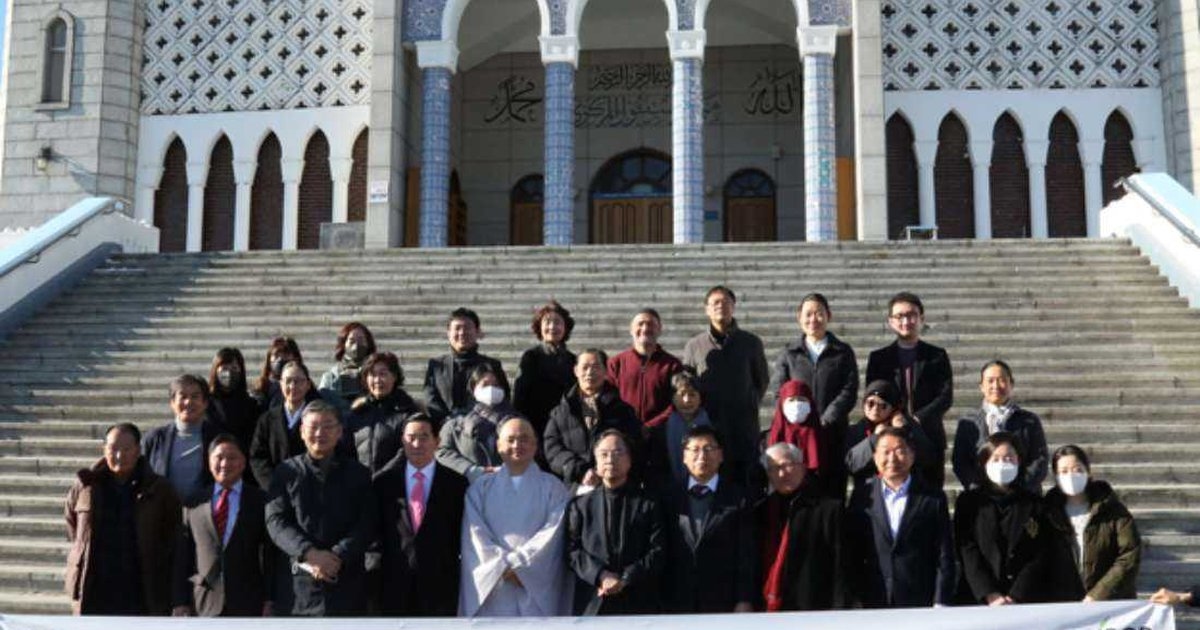 Puluhan Ribu Warga Korea Selatan Disebut Memeluk Islam di Tengah Tekanan Kehidupan Modern
