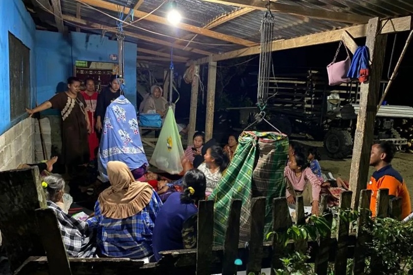 Hampir 4 Ribu Warga Mengungsi Akibat Gempa Donggala