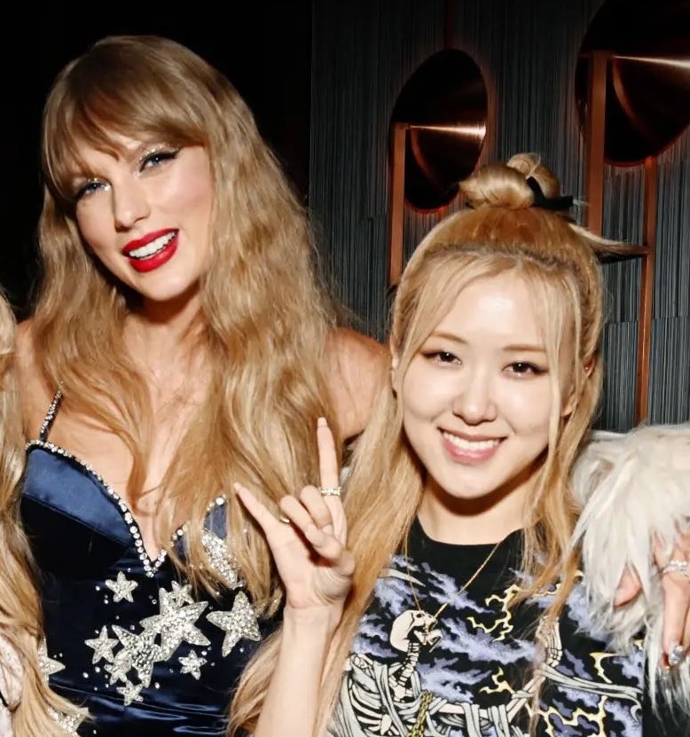 Rose BLACKPINK Keluar Studio Rekaman Bareng Taylor Swift, Ada Apa?